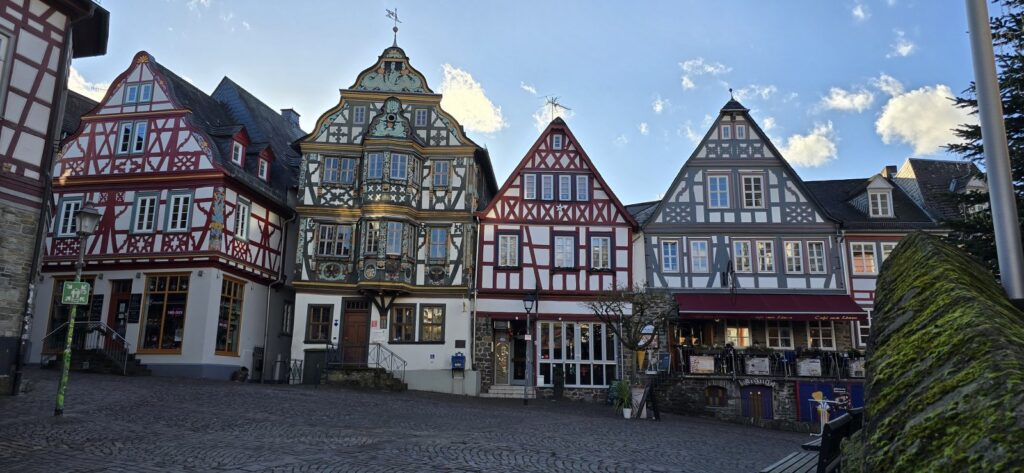 20250106_135903_1600x739